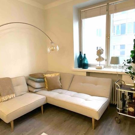 Glorious Apartment In Hakaniemi Helsinki Exterior photo
