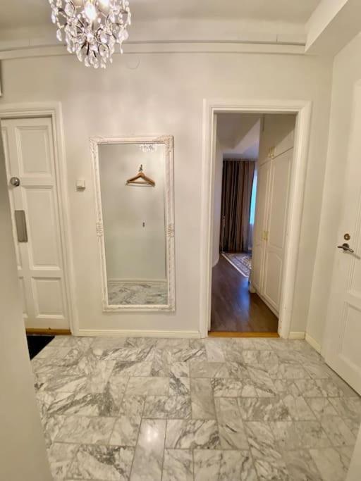 Glorious Apartment In Hakaniemi Helsinki Exterior photo